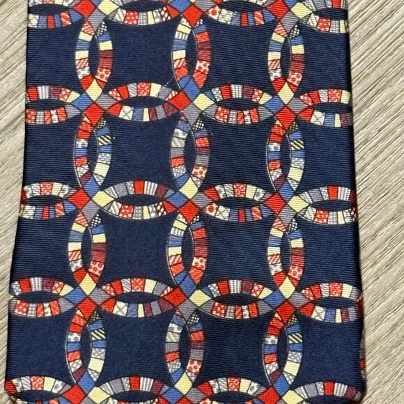 Vintage Silk Tie Quilt Ring Pattern Red Blue Geometric 100% Silk USA - Picture 3 of 8